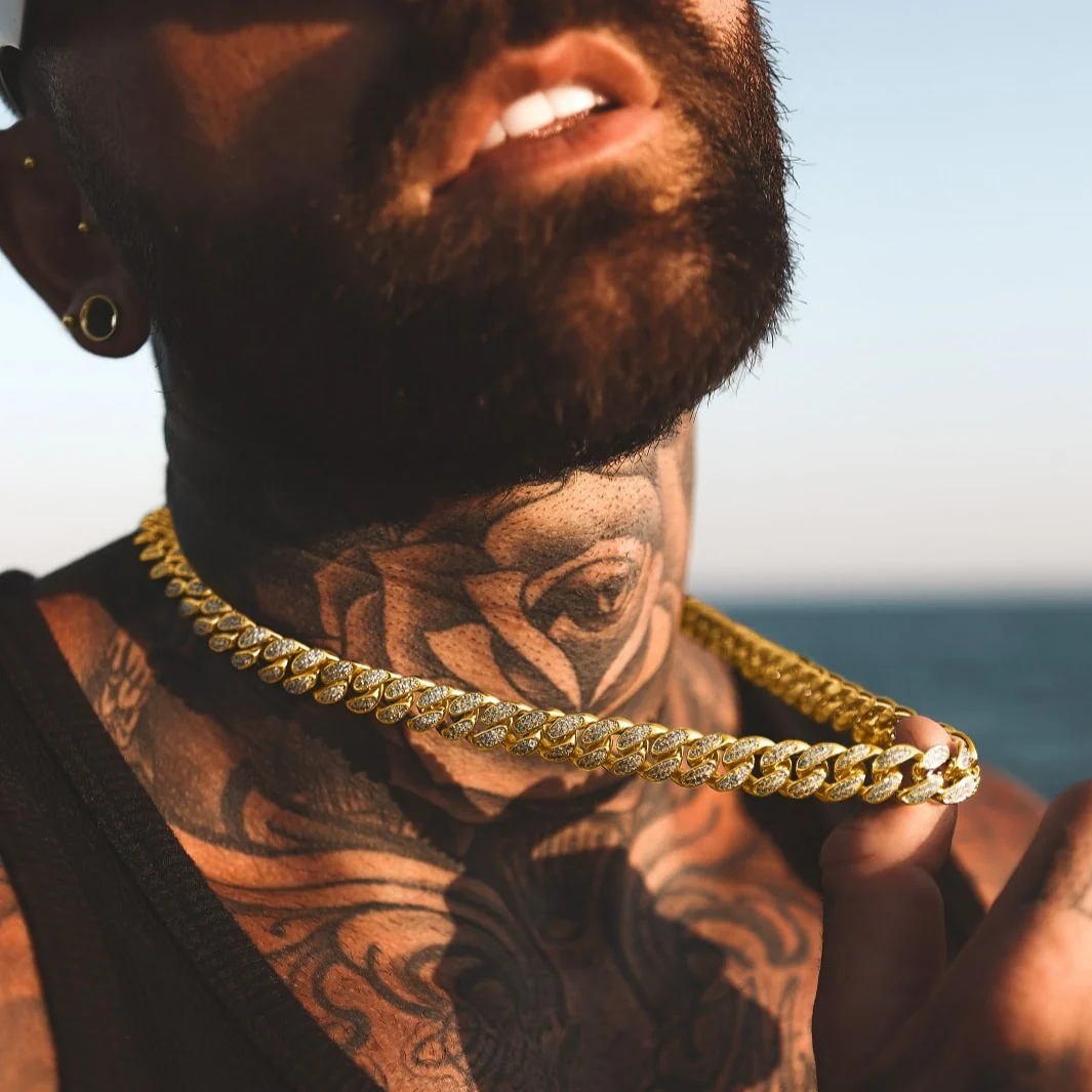 Iced Cuban Chain Gold | 12mm - Image 4