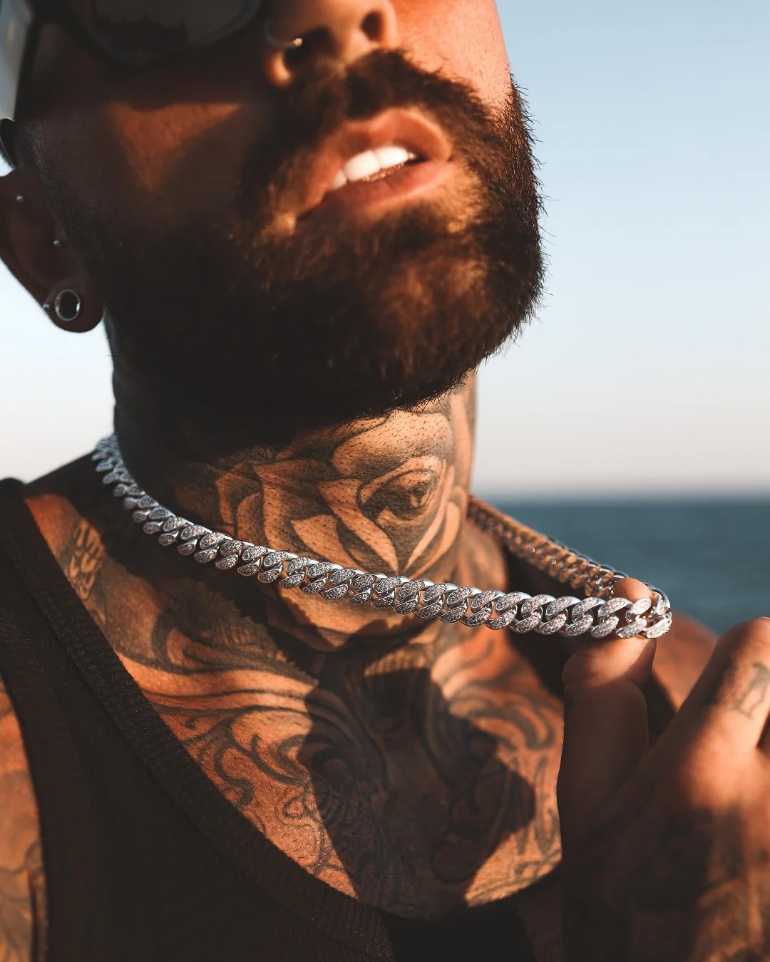 Iced Cuban Chain White Gold | 12mm - Image 4